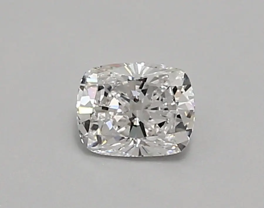 0.41ct D VVS2 Cushion (IGI)