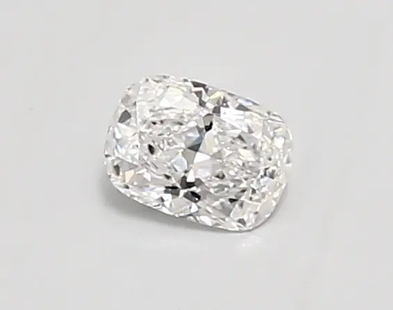 0.39ct D VVS2 Cushion (IGI)