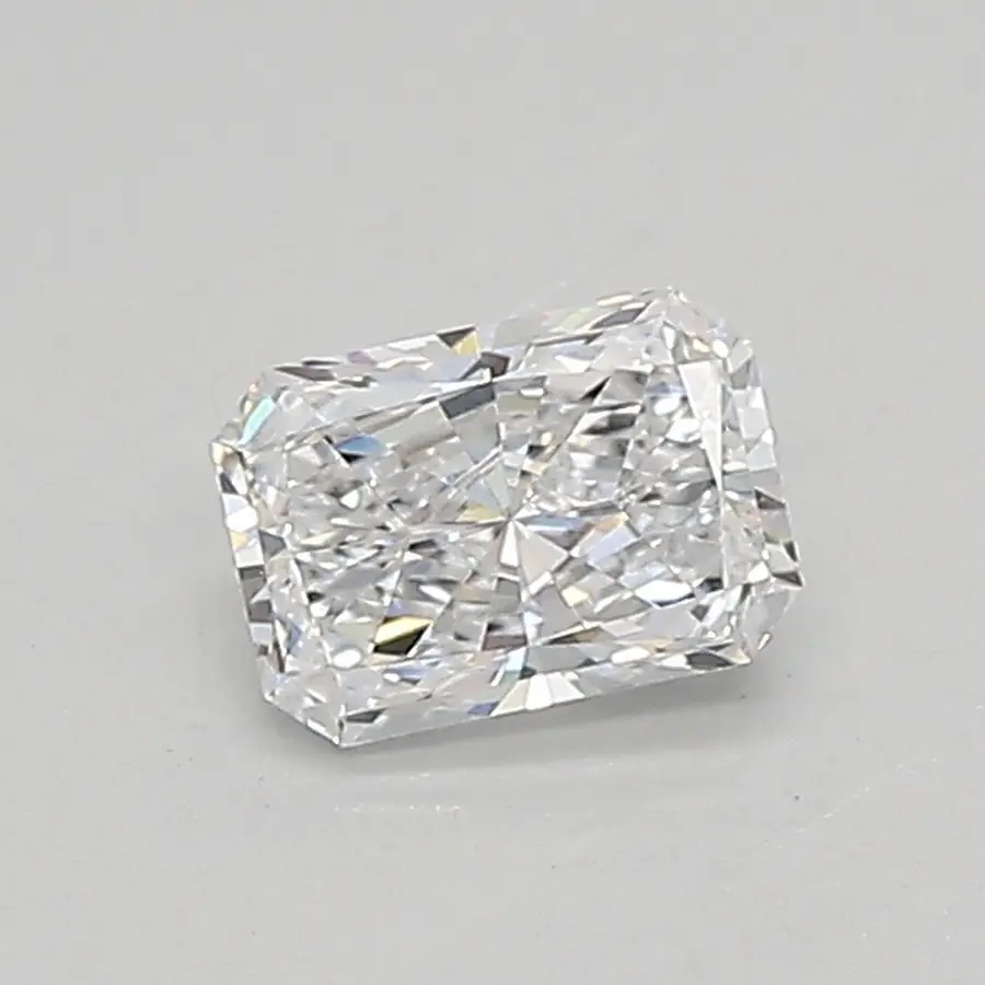 0.39ct D VVS1 Radiant (IGI)