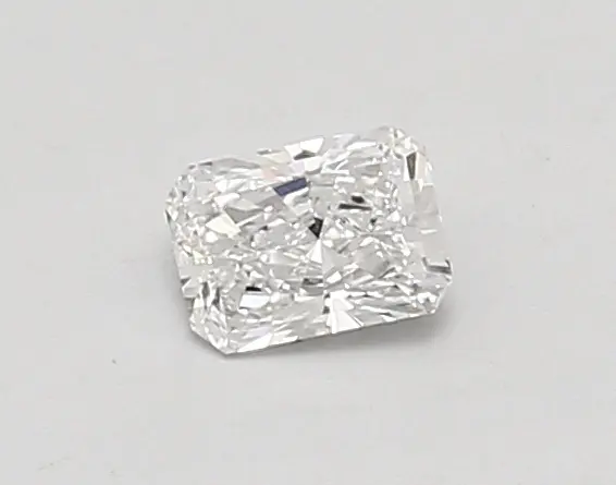 0.39ct D VVS2 Radiant (IGI)