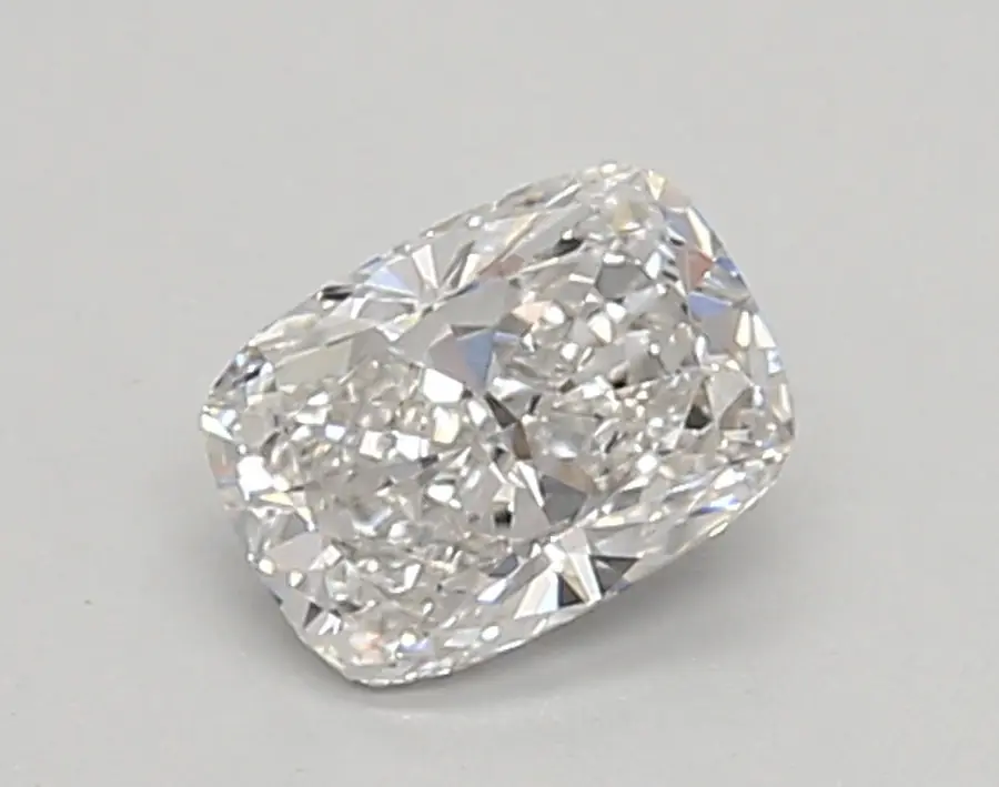 0.39ct E VVS2 Cushion (IGI)