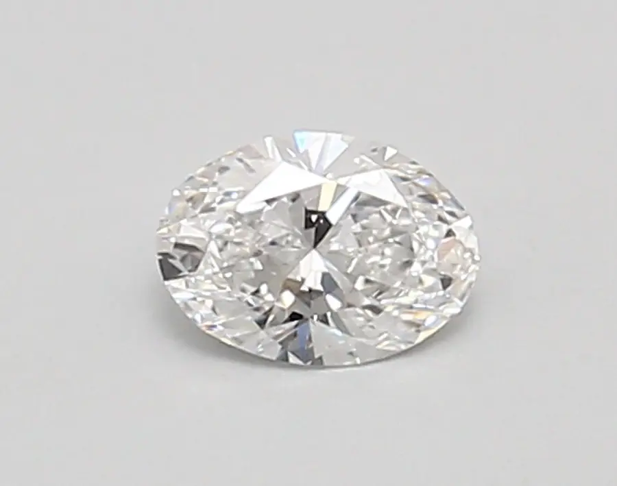 0.38ct D VVS2 Oval (IGI)