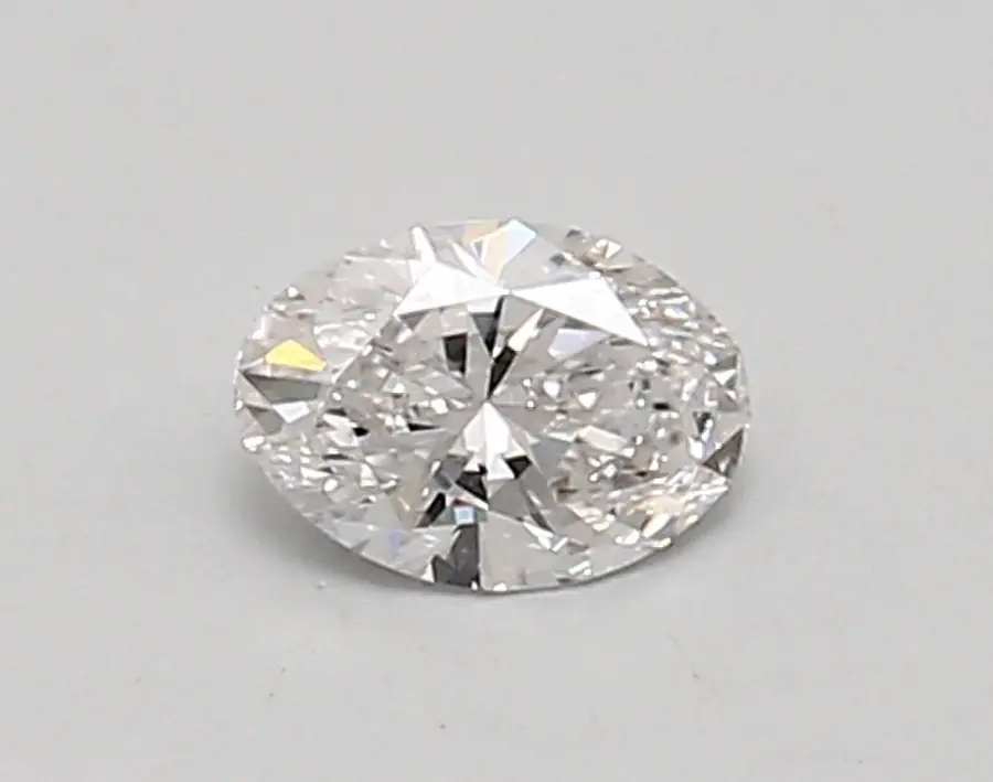 0.38ct E VVS2 Oval (IGI)