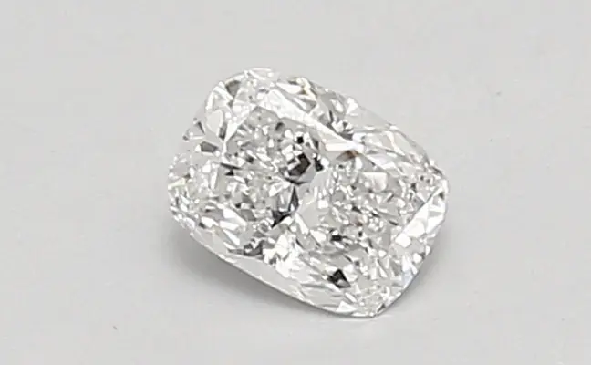 0.38ct E VVS1 Cushion (IGI)