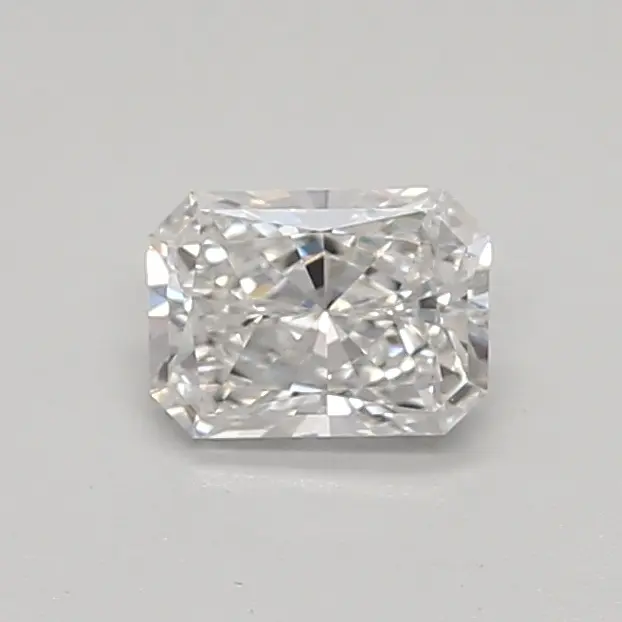 0.38ct E IF Radiant (IGI)
