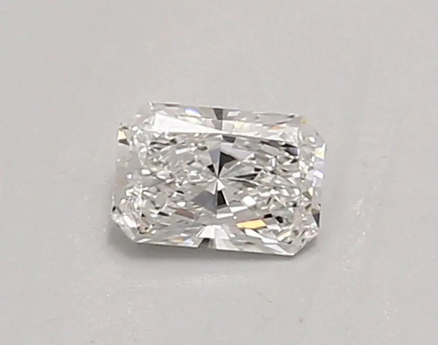 0.38ct D VS1 Radiant (IGI)