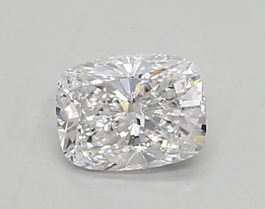 0.38ct D VVS1 Cushion (IGI)