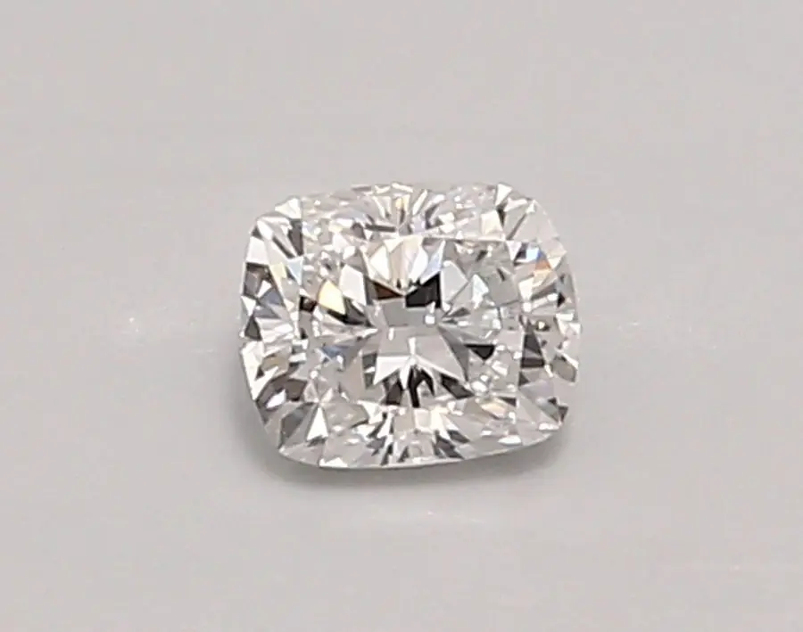 0.38ct D VVS1 Cushion (IGI)