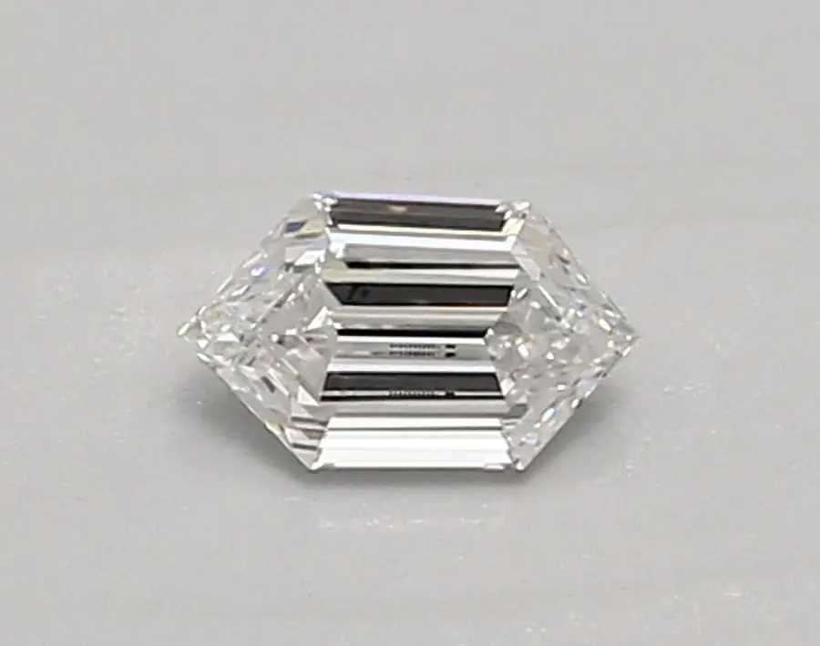 0.38ct D VS1 Long Hexagon (IGI)