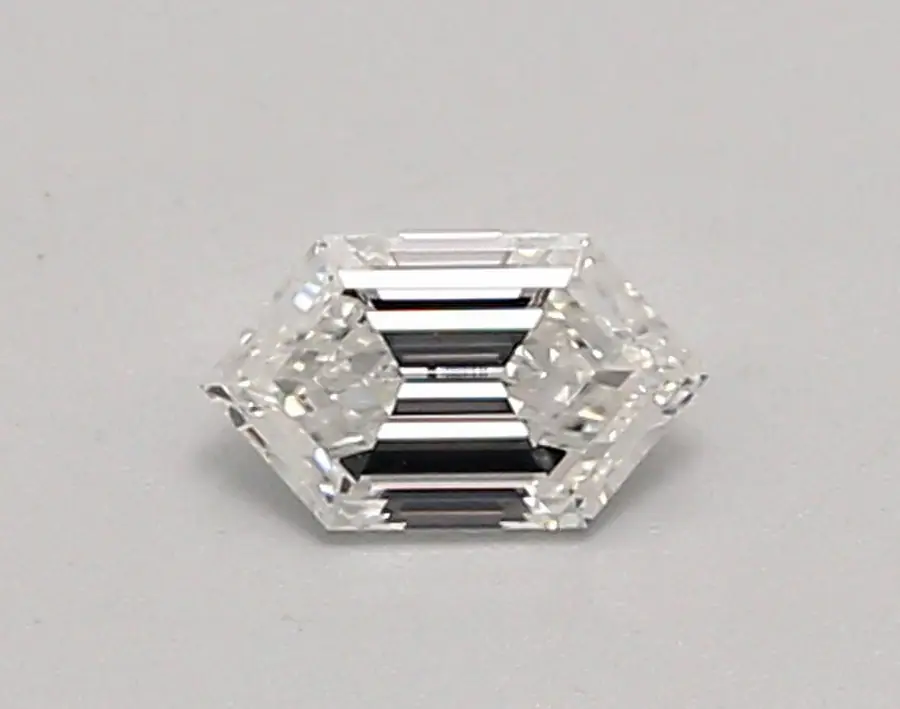 0.38ct E VS1 Long Hexagon (IGI)