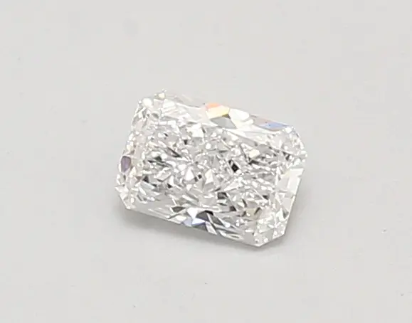 0.37ct D VS1 Radiant (IGI)
