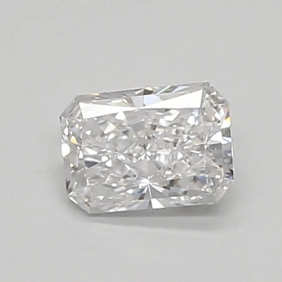 0.37ct D VVS2 Radiant (IGI)