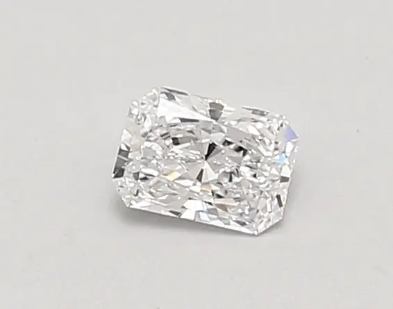 0.37ct D VVS1 Radiant (IGI)