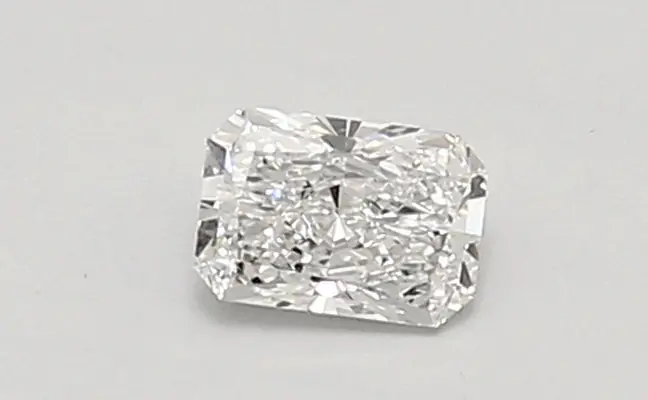 0.37ct D VS1 Radiant (IGI)