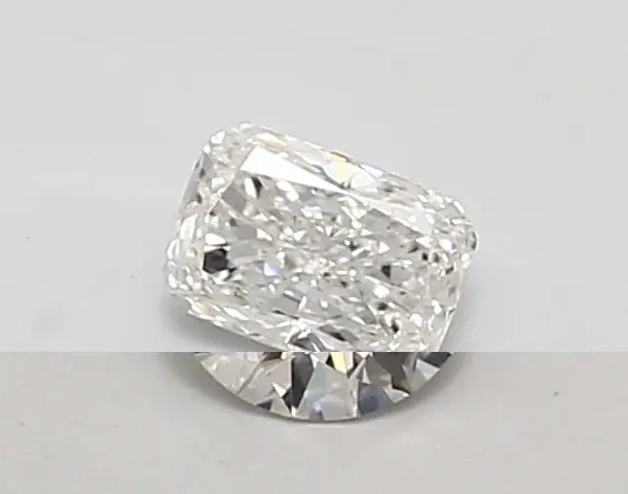 0.37ct E VS1 Cushion (IGI)