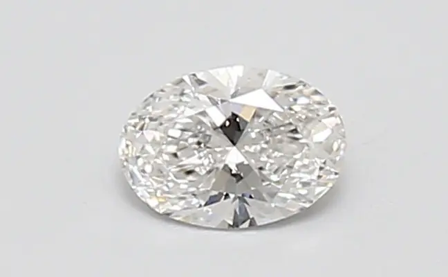 0.36ct E VVS2 Oval (IGI)