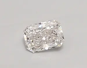 0.36ct F VVS1 Radiant (IGI)