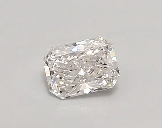 0.36ct F VVS1 Radiant (IGI)