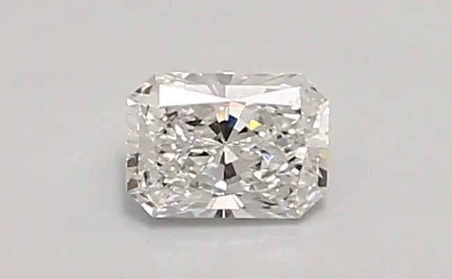 0.35ct D VS1 Radiant (IGI)