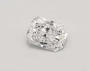 0.35ct D VVS2 Radiant (IGI)