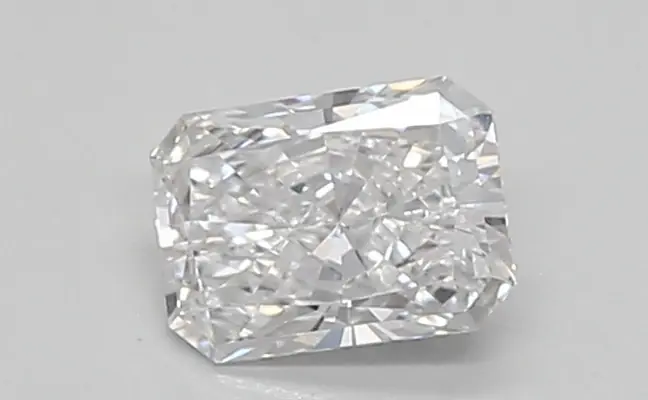 0.35ct D VVS2 Radiant (IGI)