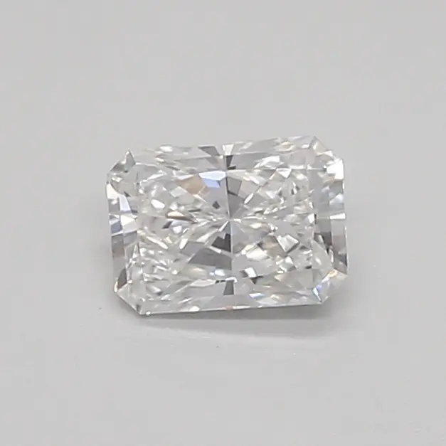 0.34ct E VVS2 Radiant (IGI)