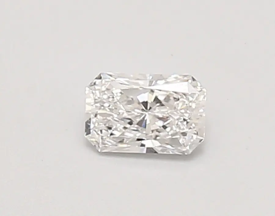 0.33ct D VVS1 Radiant (IGI)