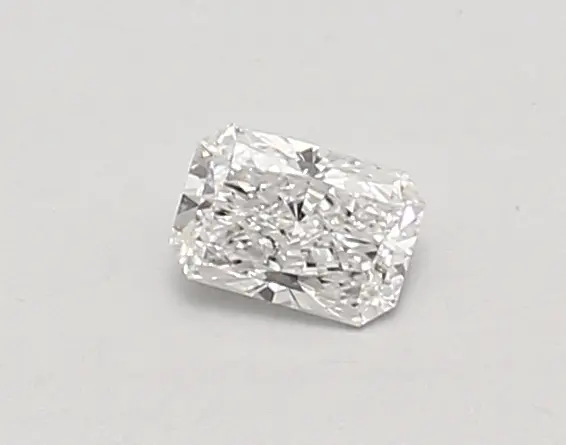 0.31ct D VVS2 Radiant (IGI)