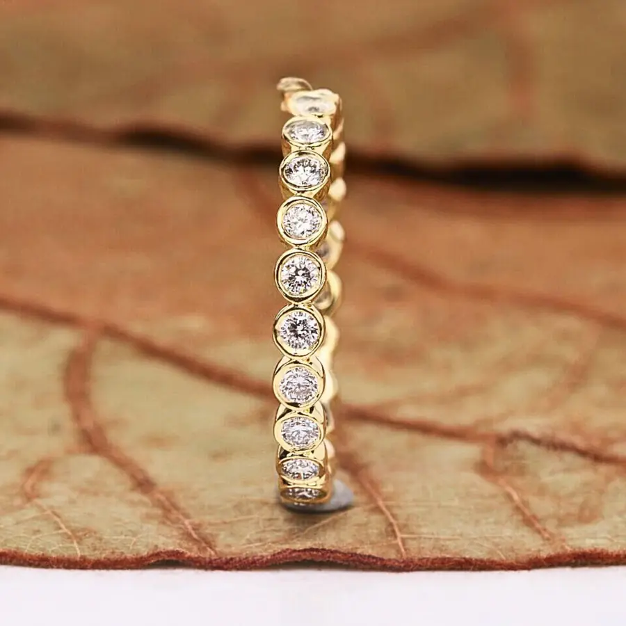 Round Cut Bezel Set Lab Grown Diamond Wedding Band
