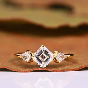 Luxury Asscher Cut Lab Grown Diamond Three Stone Engagement Ring
