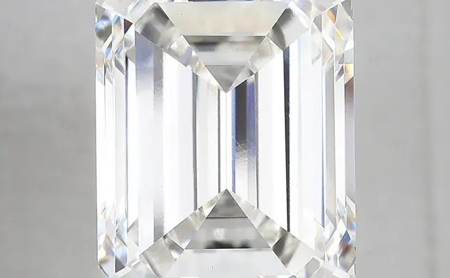 17.58ct G VS1 Emerald (IGI)