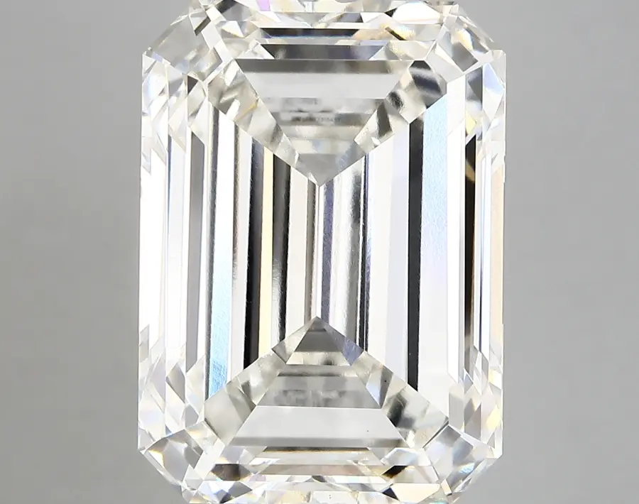 15.05ct H VS1 Emerald (IGI)