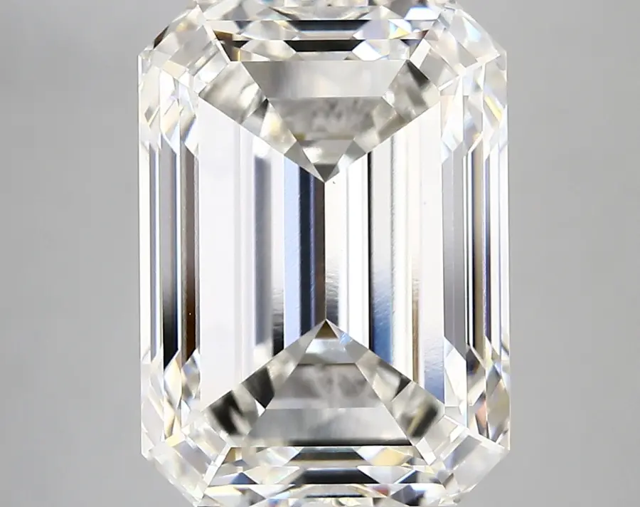 9.25ct F VS1 Emerald (IGI)