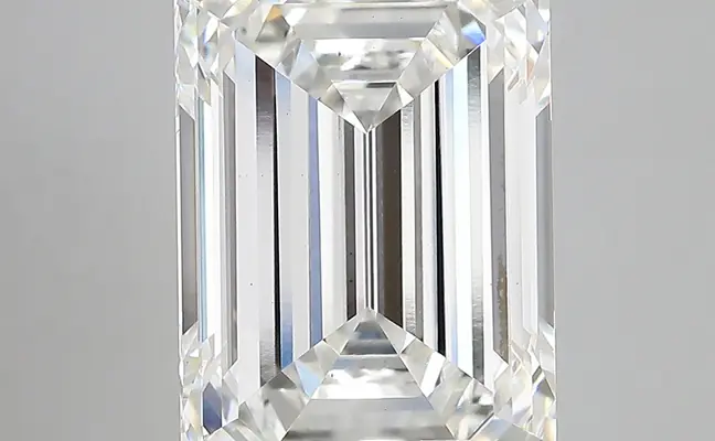 9.09ct G VS1 Emerald (IGI)