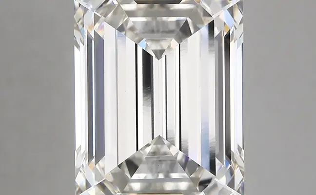 9.04ct H VS1 Emerald (IGI)