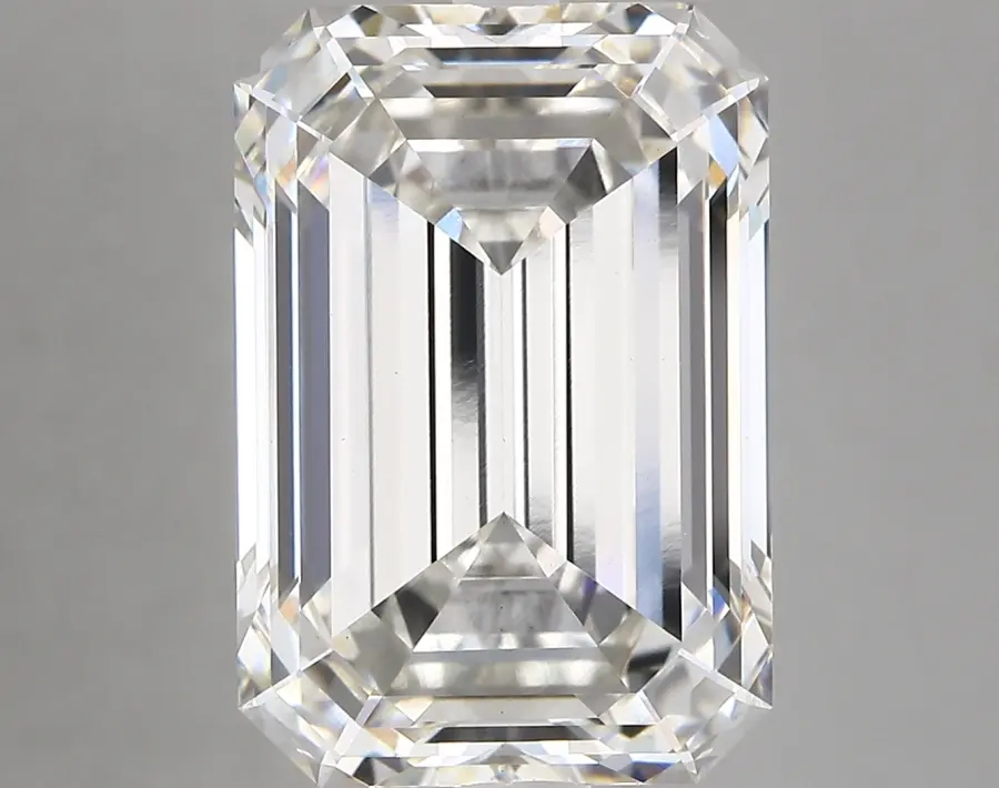 9.04ct H VS1 Emerald (IGI)