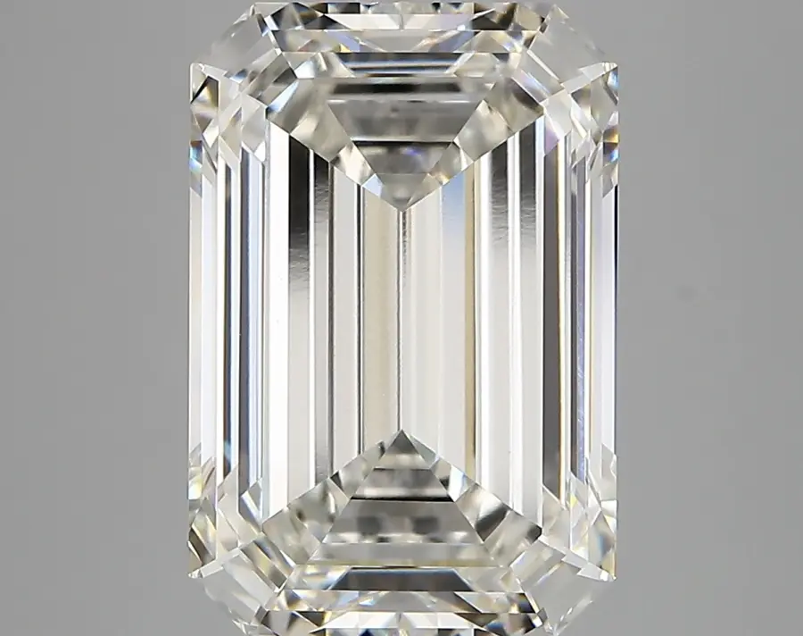 7.34ct G VVS2 Emerald (IGI)