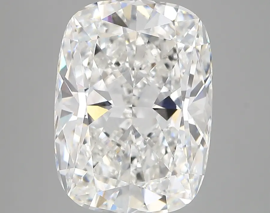 7.15ct E VVS2 Cushion (IGI)