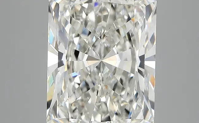7.13ct F VVS2 Radiant (IGI)