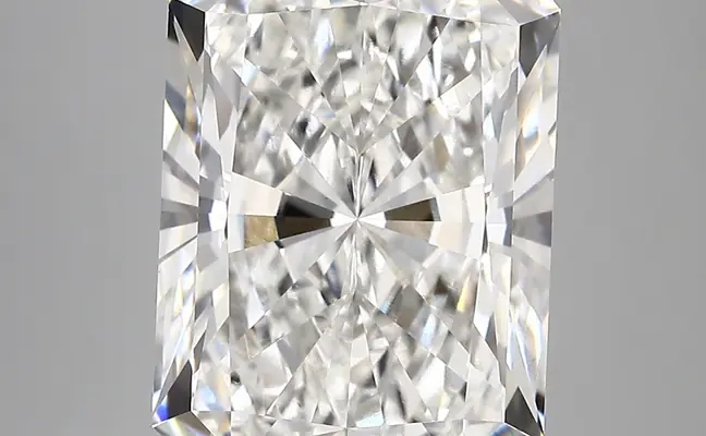 7.07ct E VVS2 Radiant (IGI)