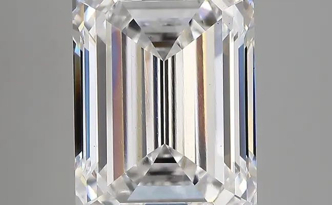 6.57ct E VS1 Emerald (IGI)