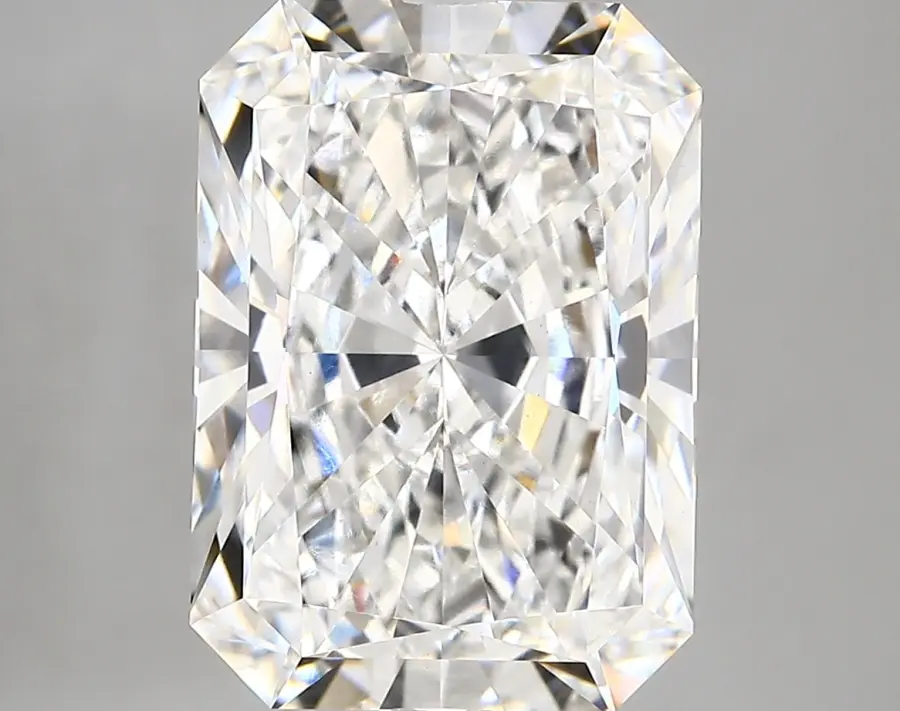 6.38ct E VVS2 Radiant (IGI)