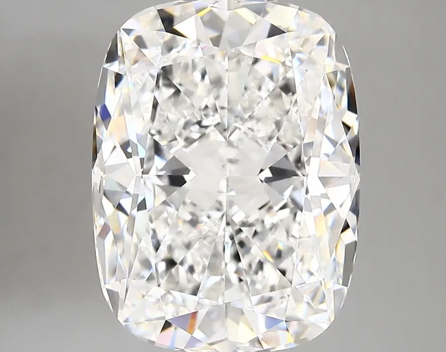 6.35ct E VVS2 Cushion (IGI)