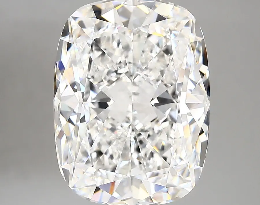 6.35ct E VVS2 Cushion (IGI)