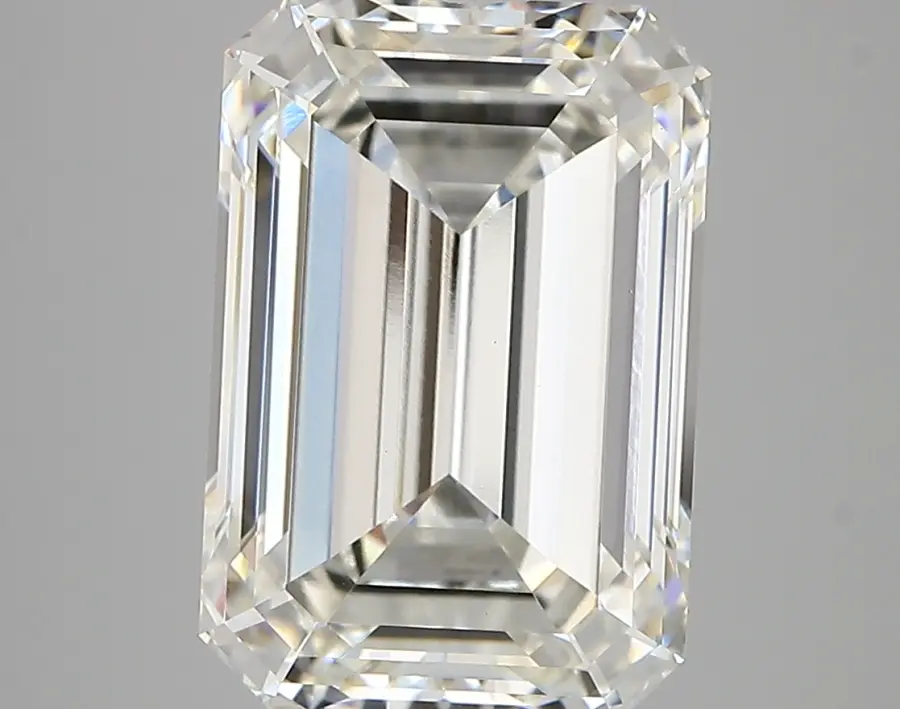 6.31ct G VVS2 Emerald (IGI)