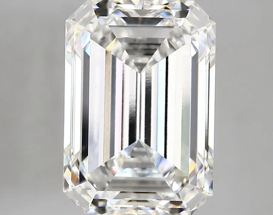 6.27ct E VS1 Emerald (IGI)