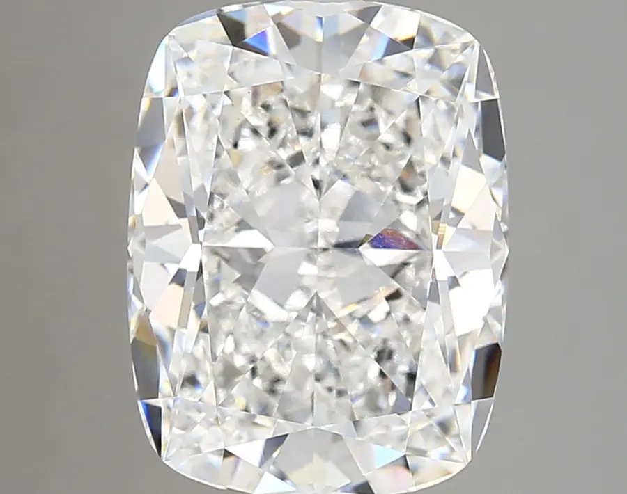 6.26ct E VVS2 Cushion (IGI)