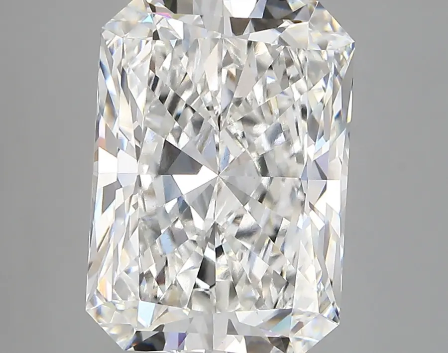 6.25ct E VVS2 Radiant (IGI)
