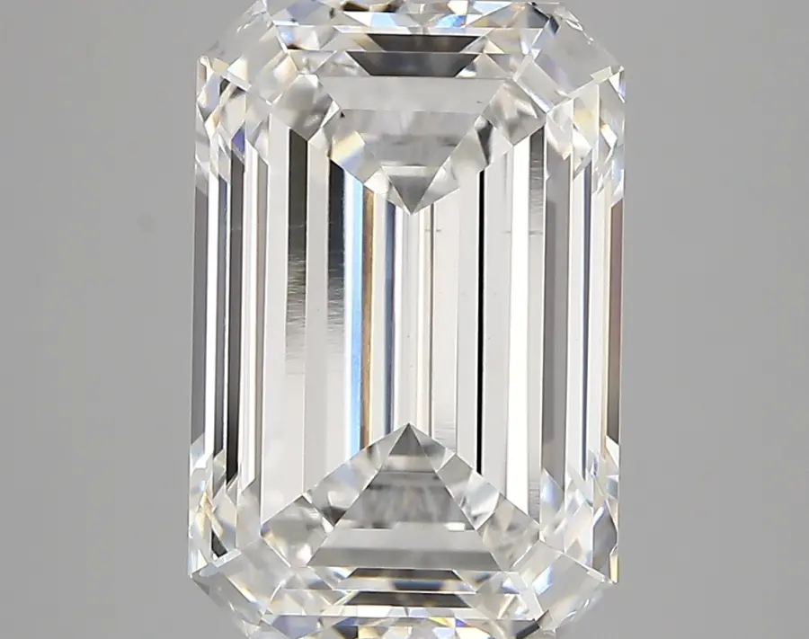 6.18ct E VVS2 Emerald (IGI)