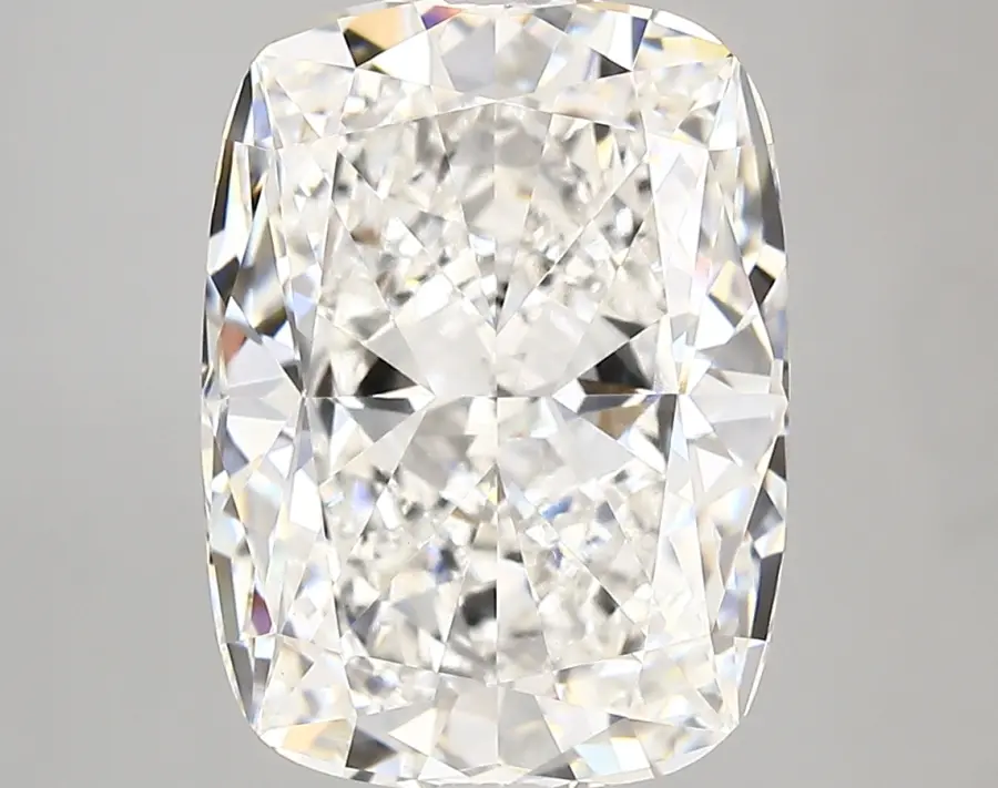 6.15ct E VS1 Cushion (IGI)